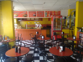 Taqueria 3 Hermanos food