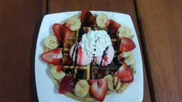 Colores Sabores Waffle House food