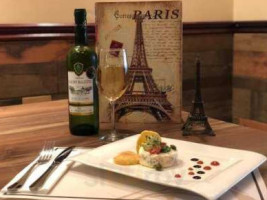 Le Bistrot De Paris food