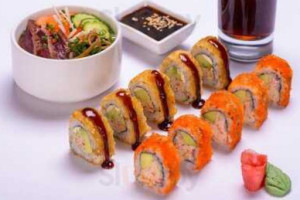Kobe Sushi Rolls Mall Del Pacífico food