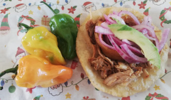 Cochinita Pibil Estilo Yucateco La Ñitos Sucursal Violetas food