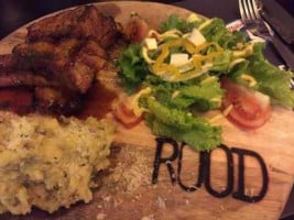 Rood Grill House food