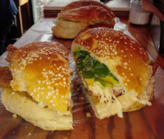 Super Cemitas Rossy food