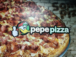 Pepe Pizza food