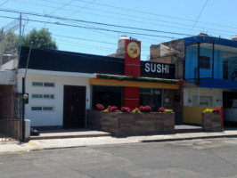 Sushi Yakashi food