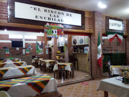 El Rincon De Las Enchiladas inside