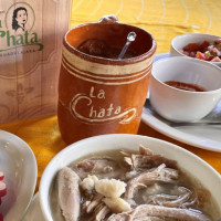 La Chata food