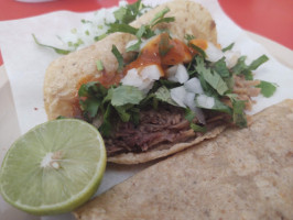 Taquería Marín food