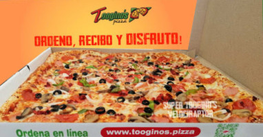 Toogino's Pizza food