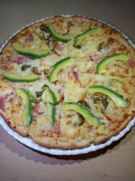 Belloni Pizza food