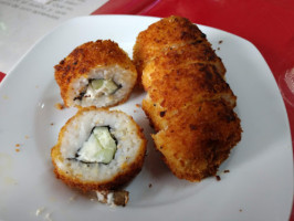 Sushi Dan food