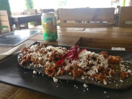 La Huarachería. food