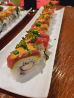 Sushi Itto inside