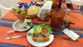 Marisquería Campomar food