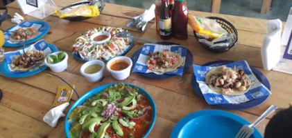 Los Plebes Trc Marisqueria food