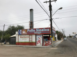 Chicken Sinaloa The Angel outside