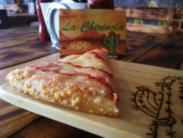 La Chirinola Pizza food