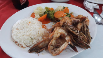 Brisa Del Mar Río Paraíso food