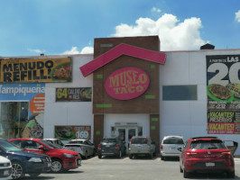Museo Del Taco outside