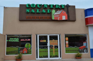 Country Salad outside