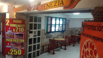 Pizzeria Venezia inside