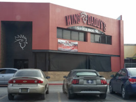 Wing Daddy's Reforma outside