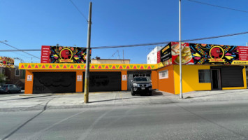 Tacos Rojos Apodaca, México outside