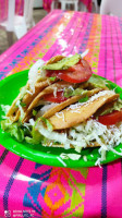 Antojitos Sabor A La Mexicana food