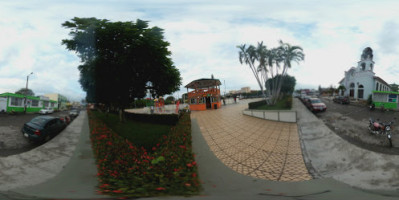 Raspafrut outside