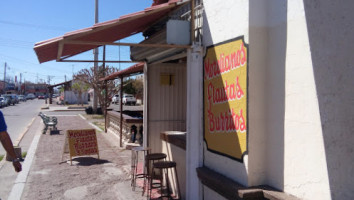 Tacos Morelianos El Paseo outside