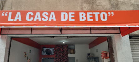 Tacos De Canasta Y La Casa De Beto food