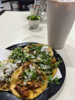 Tacos La Chusma food