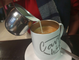 Cava Kafe food
