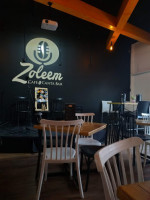 Zoleem Cafe Canta inside