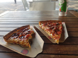 Pizzeta Corregidora food