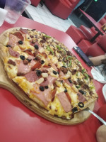 Spezia Pizza Colorín food