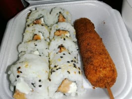 Sushi Hibachi food