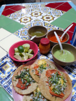 Tacos La Ranita food