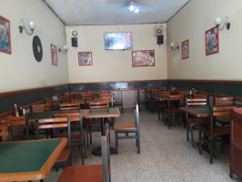 Presto Café inside