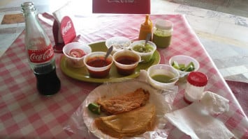 Tacos De Barbacoa Luis food