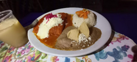 Cenaduria Doña Gaby food