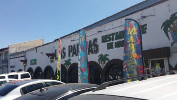 Mariscos Las Palmas outside