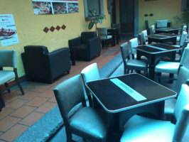 Café Monarca inside