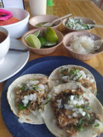 La Oveja Barbacoa Y Carnitas food