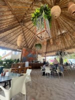Buhos Beach Bar Restaurant, México food