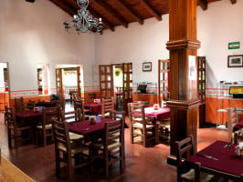 Hacienda Los Encinos food