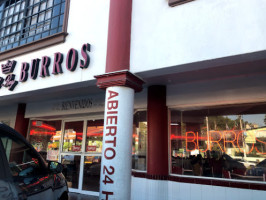 Burrito Y Tortas El Rey outside