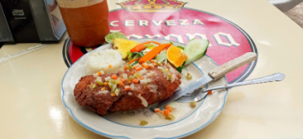 Cazuelas Grill Teuchitlán food