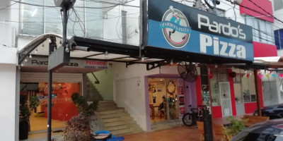 Pardo's Pizza Parque A La Vida outside
