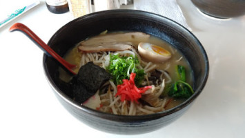 Ryu Japonés Lóng Ryu Comida